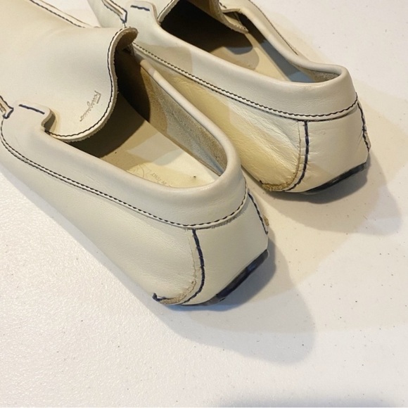 SALVATORE FERRAGAMO Leather Driving Loafers Off White - Picture 9 of 15